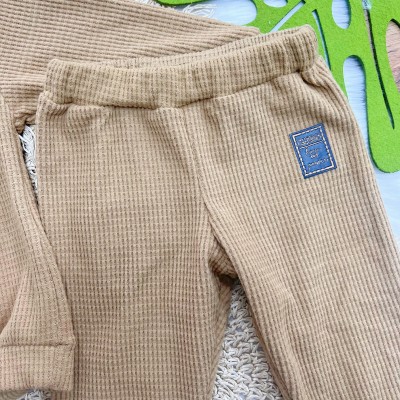 Conj. Casaco com Capuz Have This Power e Calça em Malha Wafle - Caramelo